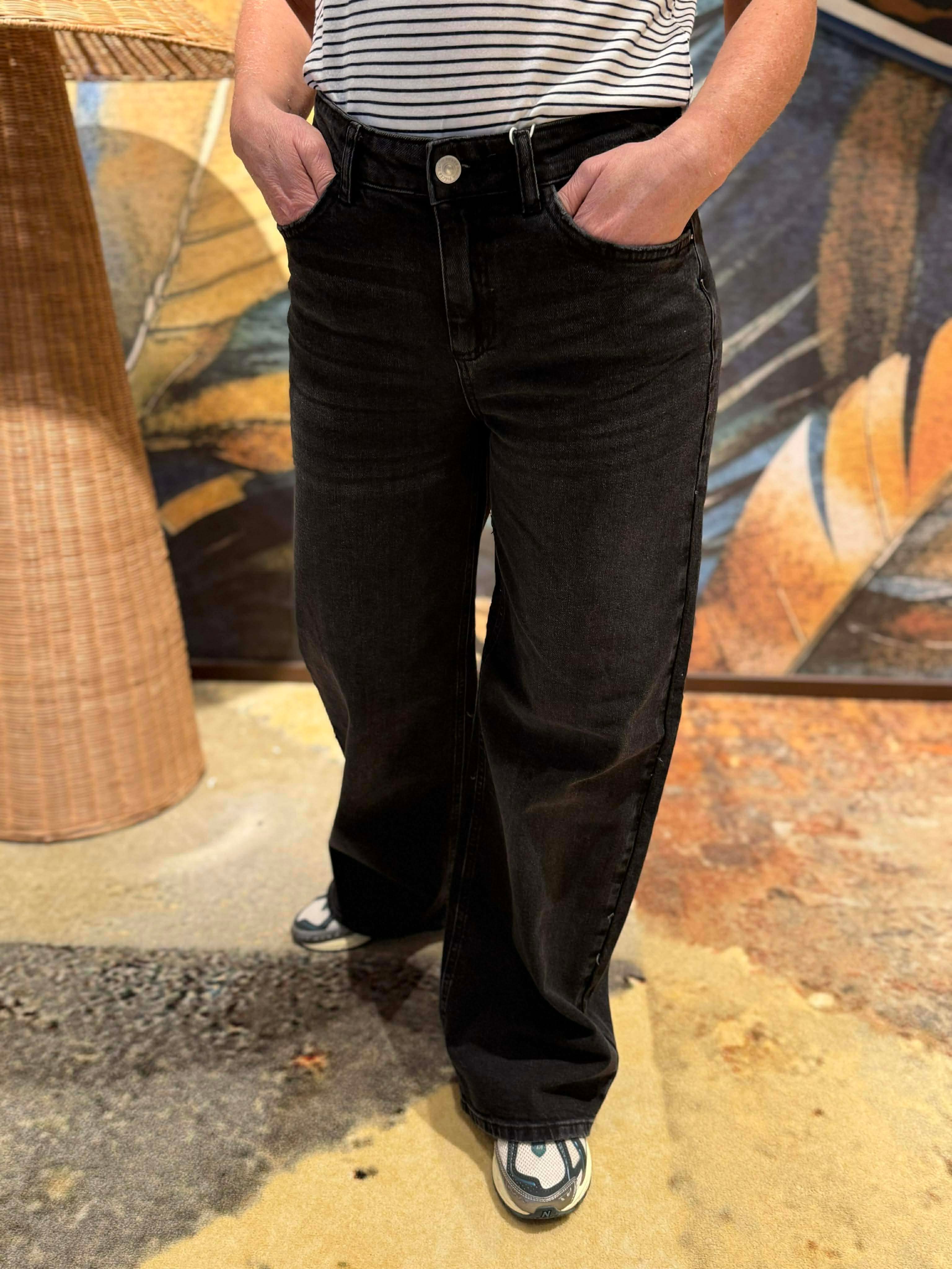 PCSILKE Jeans - Black Denim