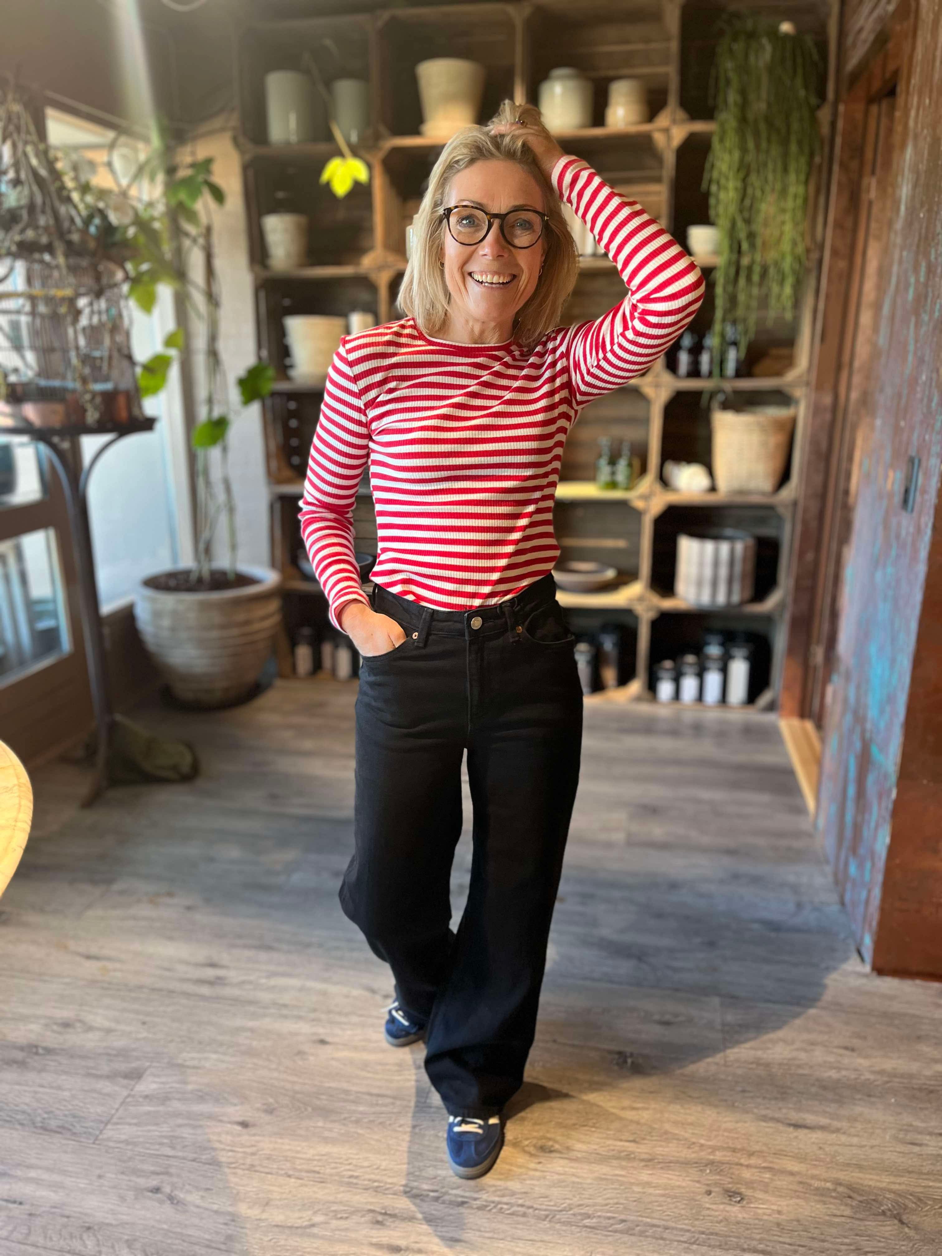 VMTESSA HR WIDE Jeans - Black