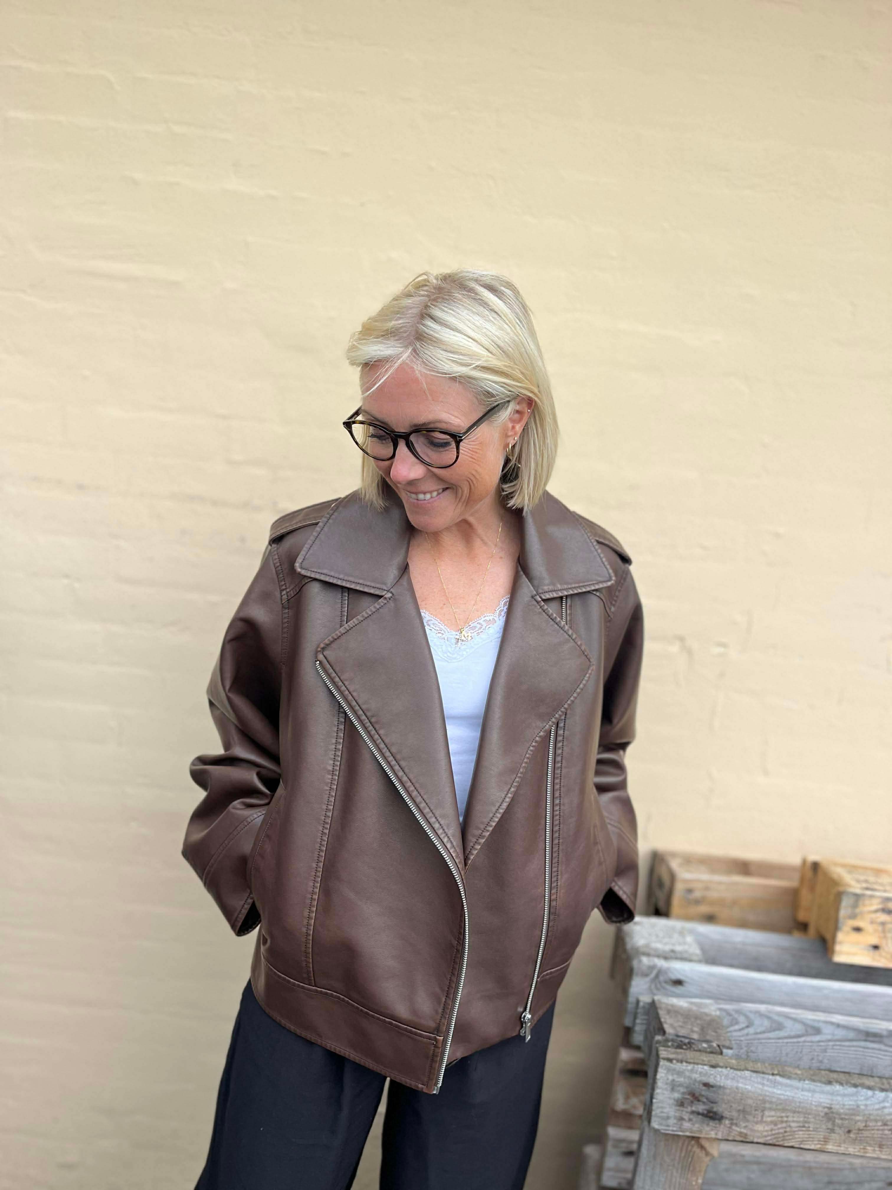 PCJOSIE Biker - Hot Fudge