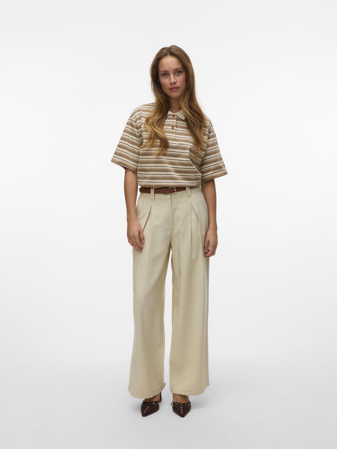 model_shot-front_full